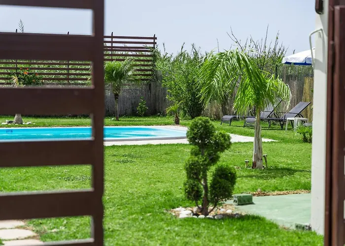 M&b Luxury House