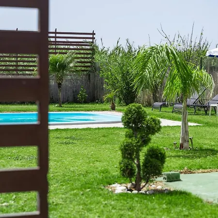 M&b Luxury House