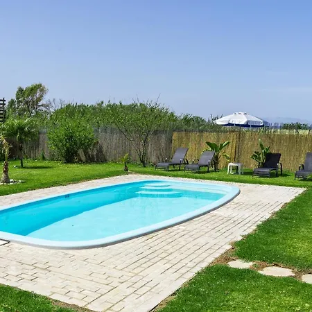 M&b Luxury House